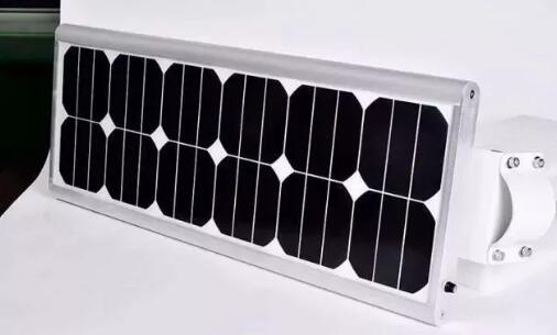 光伏的太陽能路燈發(fā)電究竟是怎樣的原理和配置(圖1) 光伏太陽能路燈