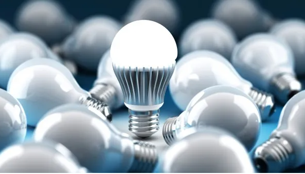 太陽(yáng)能光伏系統(tǒng)的組成與原理