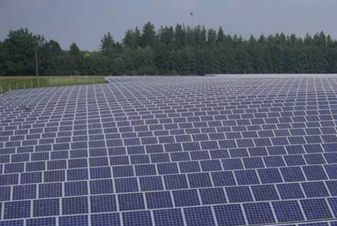 向陽光伏產業發展分析(圖1) 向陽光伏產業發展分析(圖1)